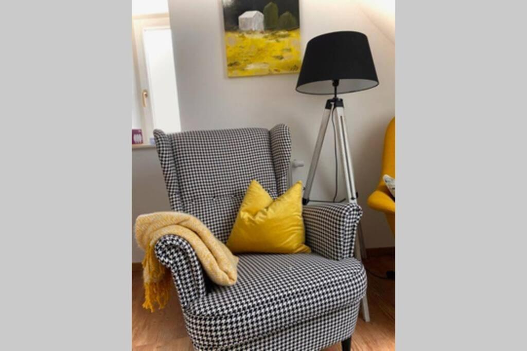 Terrassen Appartement Ueber Den Daechern Von Krems Exteriör bild