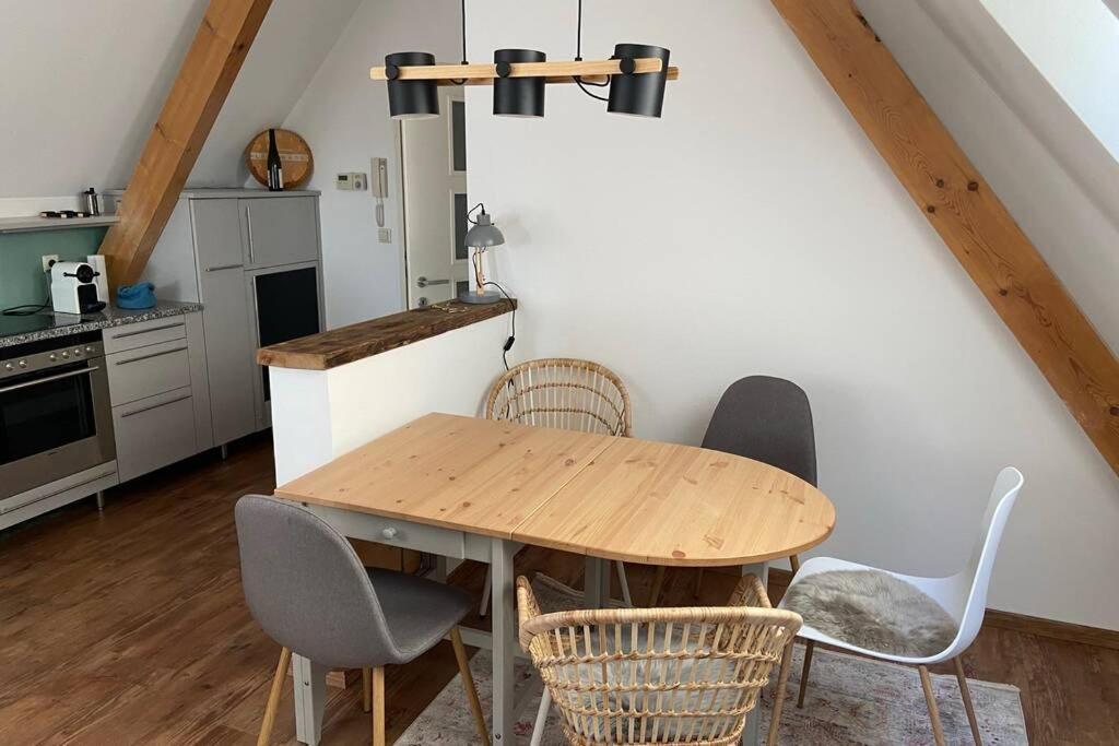 Terrassen Appartement Ueber Den Daechern Von Krems Exteriör bild