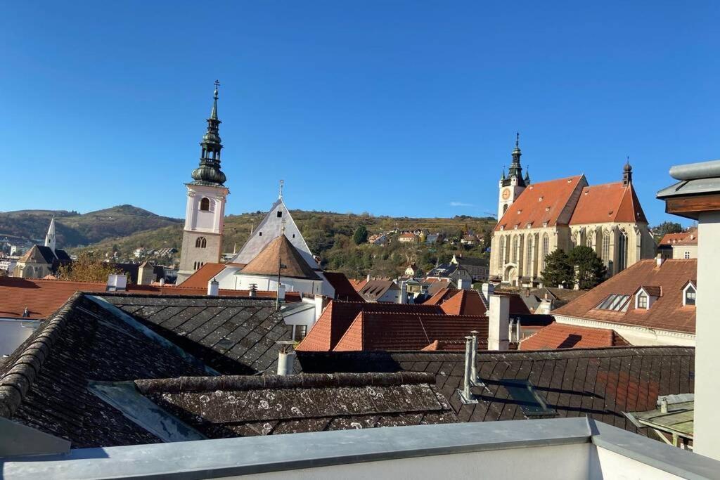 Terrassen Appartement Ueber Den Daechern Von Krems Exteriör bild