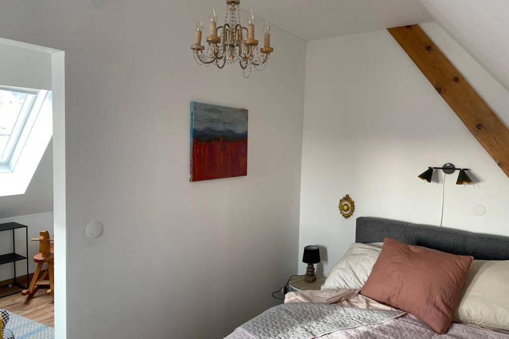 Terrassen Appartement Ueber Den Daechern Von Krems Exteriör bild