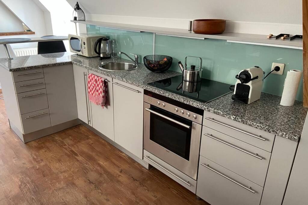 Terrassen Appartement Ueber Den Daechern Von Krems Exteriör bild
