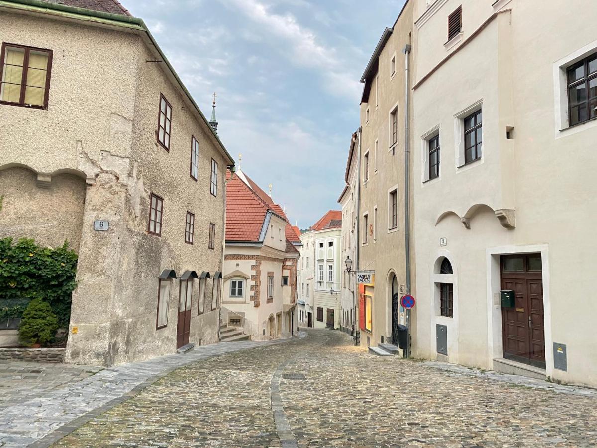 Terrassen Appartement Ueber Den Daechern Von Krems Exteriör bild